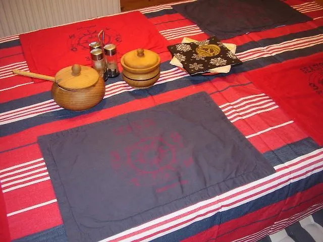 بيت للعطل Devena *